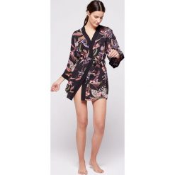 Etam - Szlafrok Jakarta. Szlafroki marki Etam. Za 179.90 zł.
