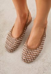 Brązowe Plecione Sandały Typu Slingback Ellariell. Brązowe baleriny Renee, bez wzorów, z jeansu, bez obcasa, bez zapięcia. Za 99.99 zł.