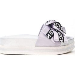Klapki z kokardką (38). Szare klapki Viestar Shoes, bez wzorów, bez obcasa. Za 59.00 zł.