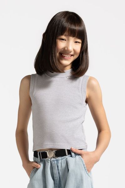 T-shirt prążkowany bez rękawów. T-shirty COCCODRILLO, bez wzorów, z materiału, bez kołnierzyka, bez ramiączek. W wyprzedaży za 19.90 zł.