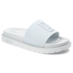 Białe Klapki Big Star Modne Buty Na Lato. Białe klapki Big Star, bez wzorów, z materiału, bez obcasa. Za 89.99 zł.