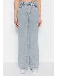 Trendyol Dżinsy - Comfort fit - w kolorze błękitnym rozmiar: 42. Niebieskie jeansy Trendyol, bez wzorów, z podwyższonym stanem. Za 100.99 zł.