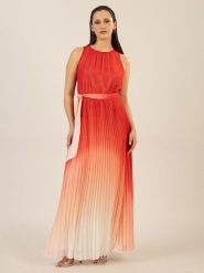 APART Sukienka w kolorze koralowo-białym rozmiar: 46. Czerwone sukienki Apart, bez wzorów, z tkaniny, bez kołnierzyka, bez ramiączek, maxi. Za 371.56 zł.