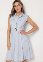Niebieska Wiskozowa Sukienka Rozkloszowana z Koszulową Górą i Plisami z Paskiem Eviravie. Niebieskie sukienki Born2be, na co dzień, l, bez wzorów, z wiskozy, eleganckie, bez kołnierzyka, bez ramiączek, midi, koszulowe. Za 179.99 zł.