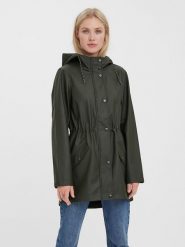 Vero Moda Płaszcz przeciwdeszczowy w kolorze ciemnozielonym rozmiar: L. Zielone kurtki sportowe Vero Moda, l, bez wzorów, bez kaptura. Za 179.95 zł.