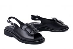 BOCCATO G395 R359 T54 czarny, sandały damskie. Czarne sandały Boccato, bez wzorów, z gumy, bez obcasa, na obcasie, bez zapięcia. Za 259.17 zł.