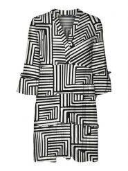 Vero Moda Sukienka w kolorze biało-czarnym rozmiar: S. Białe sukienki Vero Moda, s, bez wzorów, z wiskozy, bez kołnierzyka, bez ramiączek, mini. Za 74.81 zł.