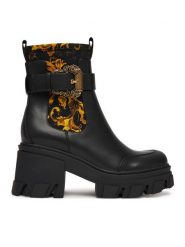Versace Jeans Couture Botki 79VA3S84 Czarny. Czarne botki Versace Jeans Couture, bez wzorów, z jeansu, bez obcasa, na słupku, bez zapięcia. Za 1,129.00 zł.