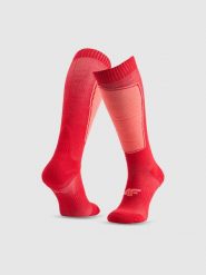 4F Skarpety narciarskie damskie - czerwone 39-42. Czerwone skarpety 4f, bez wzorów. Za 79.99 zł.