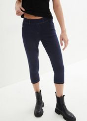 Legginsy rybaczki w optyce dżinsowych. Niebieskie legginsy bonprix, bez wzorów, z jeansu. Za 99.99 zł.