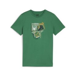 Puma Koszulka Graphics Year Of Sports 68029986. Zielone bluzki Puma, bez wzorów, sportowe, bez kołnierzyka, bez ramiączek. Za 56.99 zł.