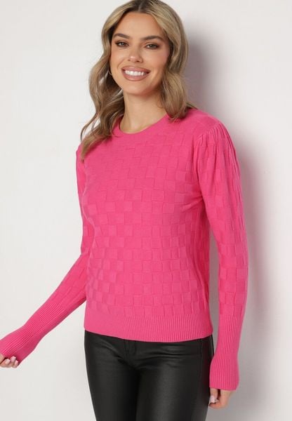 Fuksjowy Sweter z Wiskozą Modalem i Ozdobnym Splotem Jaliti. Czerwone swetry Born2be, m, bez wzorów, z jeansu, bez ramiączek. Za 44.99 zł.