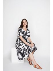 Le Jardin du Lin Sukienka w kolorze biało-czarnym rozmiar: 36. Białe sukienki Le jardin du lin, bez wzorów, ze lnu, bez kołnierzyka, bez ramiączek, midi. Za 130.99 zł.