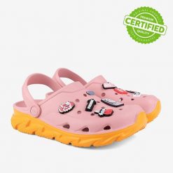 Damskie klapki Coqui różowe rozmiar 36. Brązowe klapki Coqui, bez wzorów, bez obcasa. Za 138.99 zł.