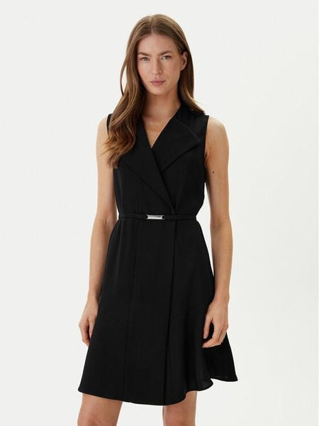 BOSS Sukienka koktajlowa Dimosa 50554224 Czarny Regular Fit. Czarne sukienki Boss, bez wzorów, z wiskozy, wizytowe, bez kołnierzyka, bez ramiączek. Za 1,649.00 zł.