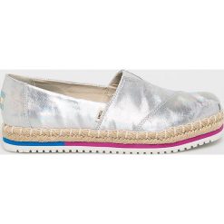 Toms - Espadryle Platform Alpargata. Szare espadryle Toms, bez wzorów, z materiału, bez obcasa, na platformie, bez zapięcia. W wyprzedaży za 249.90 zł.