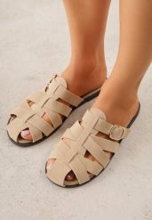 Beżowe Klapki z Paskami w Stylu Gladiatorek z Klamerką Lorianatea. Brązowe klapki Born2be, bez wzorów, z jeansu, bez obcasa, na płaskiej podeszwie. Za 69.99 zł.