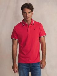 Polo TBS Yvane. Czerwone koszulki polo Tbs, s, bez wzorów, z bawełny, bez kołnierzyka, bez ramiączek. Za 255.50 zł.