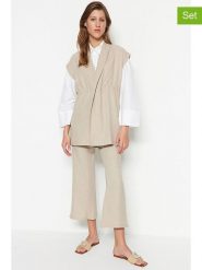 Trendyol 2-częściowy zestaw w kolorze beżowym rozmiar: 42. Brązowe spodnie materiałowe Trendyol, na co dzień, bez wzorów, z materiału. Za 95.99 zł.