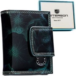 Portfel damski Peterson PTN PS329-FDS zielony. Zielone portfele Peterson, bez wzorów, ze skóry. Za 94.99 zł.