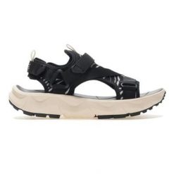 Sandały damskie Lito. Czarne sandały Regatta, bez wzorów, z neoprenu, sportowe, bez obcasa, bez zapięcia. Za 429.99 zł.