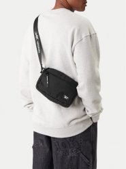 Reebok Torebka CEOWB-RBK-KL-003-09 Czarny. Czarne listonoszki Reebok, bez wzorów, z materiału, bez dodatków. Za 69.99 zł.