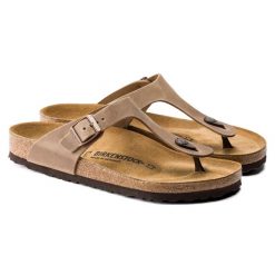 Damskie japonki Birkenstock Gizeh Oiled Leather brązowe wąskie 943813. Brązowe klapki Birkenstock, bez wzorów, z materiału, bez obcasa. Za 568.00 zł.
