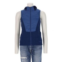 Second life - Kurtka przeciwdeszczowa dla kobiet FlashDry TNF Blue - Jak nowy. Niebieskie kurtki sportowe The North Face, bez wzorów, z softshellu, bez kaptura, trekkingowe. Za 212.96 zł.