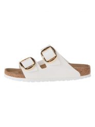 Birkenstock Klapki "Arizona" w kolorze białym rozmiar: 37. Białe klapki Birkenstock, bez wzorów, z otwartym noskiem, bez obcasa. Za 149.66 zł.