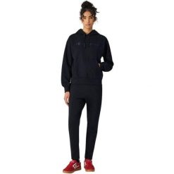 Bluza Z Kapturem Z Haftowanym Logo Dla Kobiet. Czarne bluzy Champion, l, bez wzorów, z bawełny, z kapturem. Za 356.99 zł.