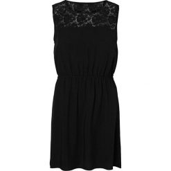 Vero Moda Strój Boca S / L Lace Short strój Black (rozmiar S). Czarne spódnice Vero Moda, l, bez wzorów, z koronki. W wyprzedaży za 73.00 zł.