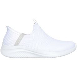 Buty damskie SKECHERS Ultra Flex 3.0 Cozy Streak. Czarne trekkingi Skechers, trekkingowe. Za 329.99 zł.