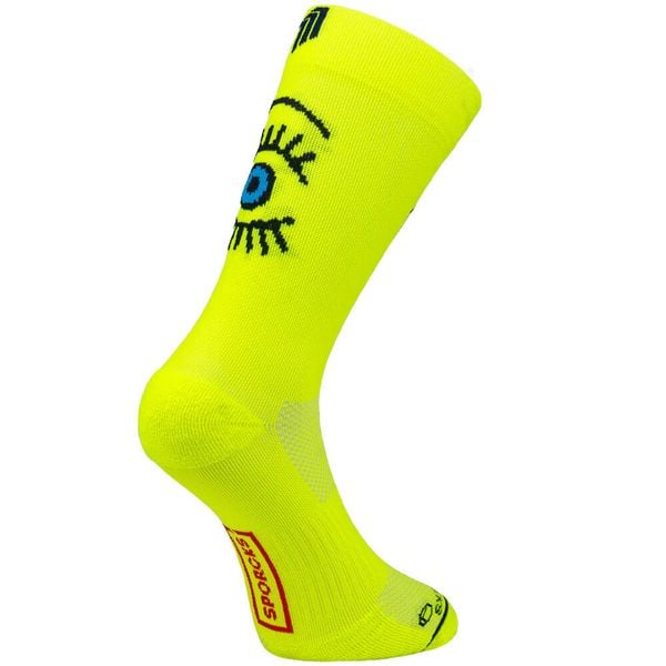EYE PINK - SKARPETKI DO BIEGANIA. Czerwone skarpety SPORCKS, bez wzorów, ze skóry. Za 95.25 zł.