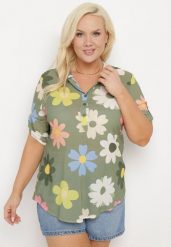 Ciemnozielona Wiskozowa Koszula Zapinana na Guziki z Rękawem Długości 3/4 i Wzorem w Kwiaty Xebbia. Zielone koszule Born2be, bez wzorów, z jeansu, biznesowe, bez kołnierzyka, bez ramiączek. Za 89.99 zł.