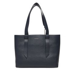 Torebka Coccinelle. Brązowe listonoszki Coccinelle, bez wzorów, bez dodatków. Za 1,399.00 zł.