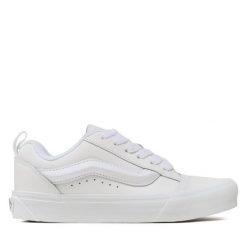 Tenisówki Vans. Białe trampki Vans, bez wzorów, bez zapięcia. Za 259.99 zł.