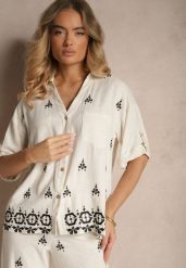 Biało-Czarna Luźna Koszula z Wzorem Boho z Lnu i Wiskozy Karisna. Białe koszule Renee, l, bez wzorów, z jeansu, boho, bez kołnierzyka, bez ramiączek. Za 79.99 zł.