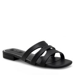 Klapki Nine West. Czarne klapki Nine West, bez wzorów, bez obcasa. Za 179.99 zł.