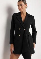 Czarna Taliowana Sukienka o Kroju Marynarki z Mini Trenem Besista. Czarne sukienki Born2be, m, z aplikacjami, eleganckie, bez kołnierzyka, bez ramiączek, mini. Za 129.99 zł.