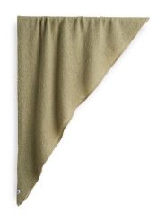 OPUS Szal "Amadsi" w kolorze zielonym rozmiar: onesize. Zielone szaliki Opus, bez wzorów, ze splotem. Za 65.99 zł.