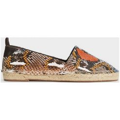 Parfois - Espadryle. Espadryle Parfois, bez wzorów, z materiału, bez obcasa, bez zapięcia. Za 89.90 zł.