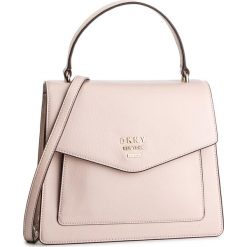 Torebka DKNY - Whitney Ns Th Satche R91DHA96 Iconic Blush 3IB. Czerwone torebki klasyczne DKNY, bez wzorów, ze skóry, bez dodatków. W wyprzedaży za 589.00 zł.