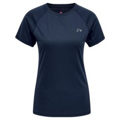 Koszulka damska Newline core running. Fioletowe bluzki Newline, xs, bez wzorów, sportowe, bez kołnierzyka, bez ramiączek. Za 147.00 zł.