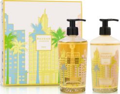 Żel pod prysznic i balsam do ciała Baobab Gift Box Miami 2 el. Żele pod prysznic Baobab Collection. Za 525.00 zł.