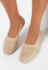 Beżowe Espadryle Adralodia. Brązowe espadryle Born2be, bez wzorów, z jeansu, bez obcasa, na płaskiej podeszwie, bez zapięcia. Za 69.99 zł.