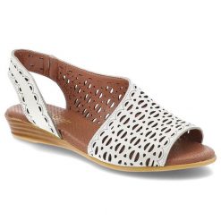 Białe Sandały Artiker Modne Wsuwane Obuwie Damskie. Białe sandały Artiker, w ażurowe wzory, ze skóry, eleganckie, bez obcasa, na koturnie, bez zapięcia. Za 199.00 zł.