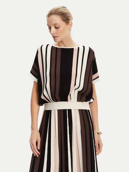 Weekend Max Mara Sweter Pegola 2525366101 Brązowy Regular Fit. Brązowe swetry Weekend Max Mara, s, bez wzorów, z wiskozy, bez ramiączek. Za 979.99 zł.