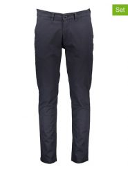 Jack & Jones Spodnie chino (2 pary) w kolorze beżowym i granatowym rozmiar: W33/L32. Brązowe spodnie materiałowe Jack & Jones, l, bez wzorów, z materiału. Za 127.65 zł.