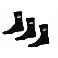 Skarpety Nike Everyday Dri-FIT Nsw 3 pary czarne. Czarne skarpety Nike, bez wzorów. Za 70.99 zł.