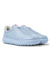 Camper Skórzane sneakersy w kolorze błękitnym rozmiar: 40. Niebieskie trampki Camper, bez wzorów, bez zapięcia. Za 299.37 zł.